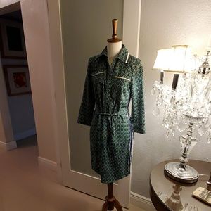 Business casual dress